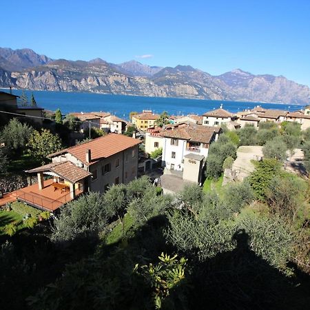 Ferienwohnung Am Gardasee/Cassone Bei Мальчезине Экстерьер фото